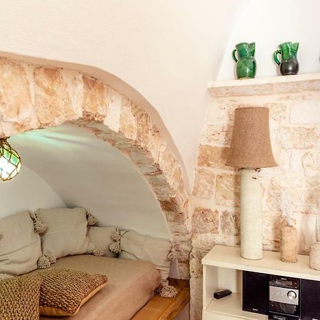 Alesia Luxury Suite Ostuni Bagian luar foto