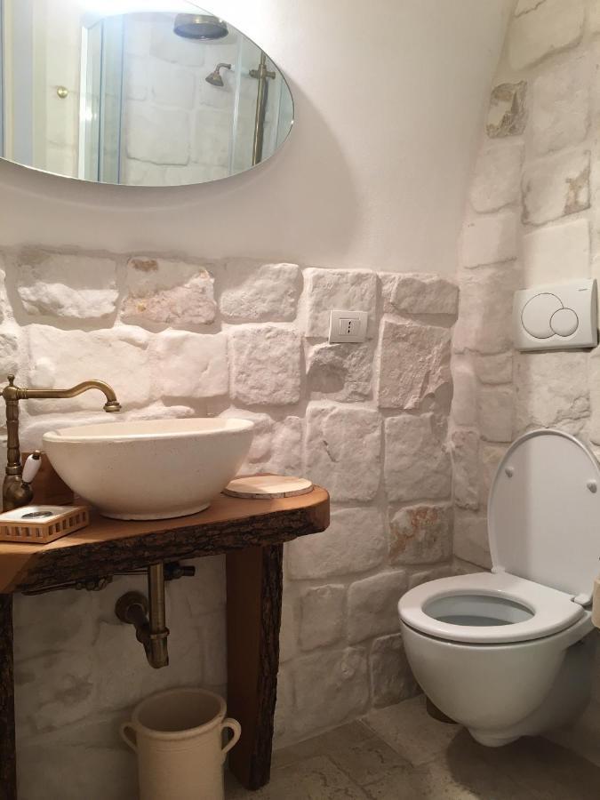 Alesia Luxury Suite Ostuni Bagian luar foto